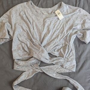 NWT Aerie Cross over Tie back cropped t shirt size xs